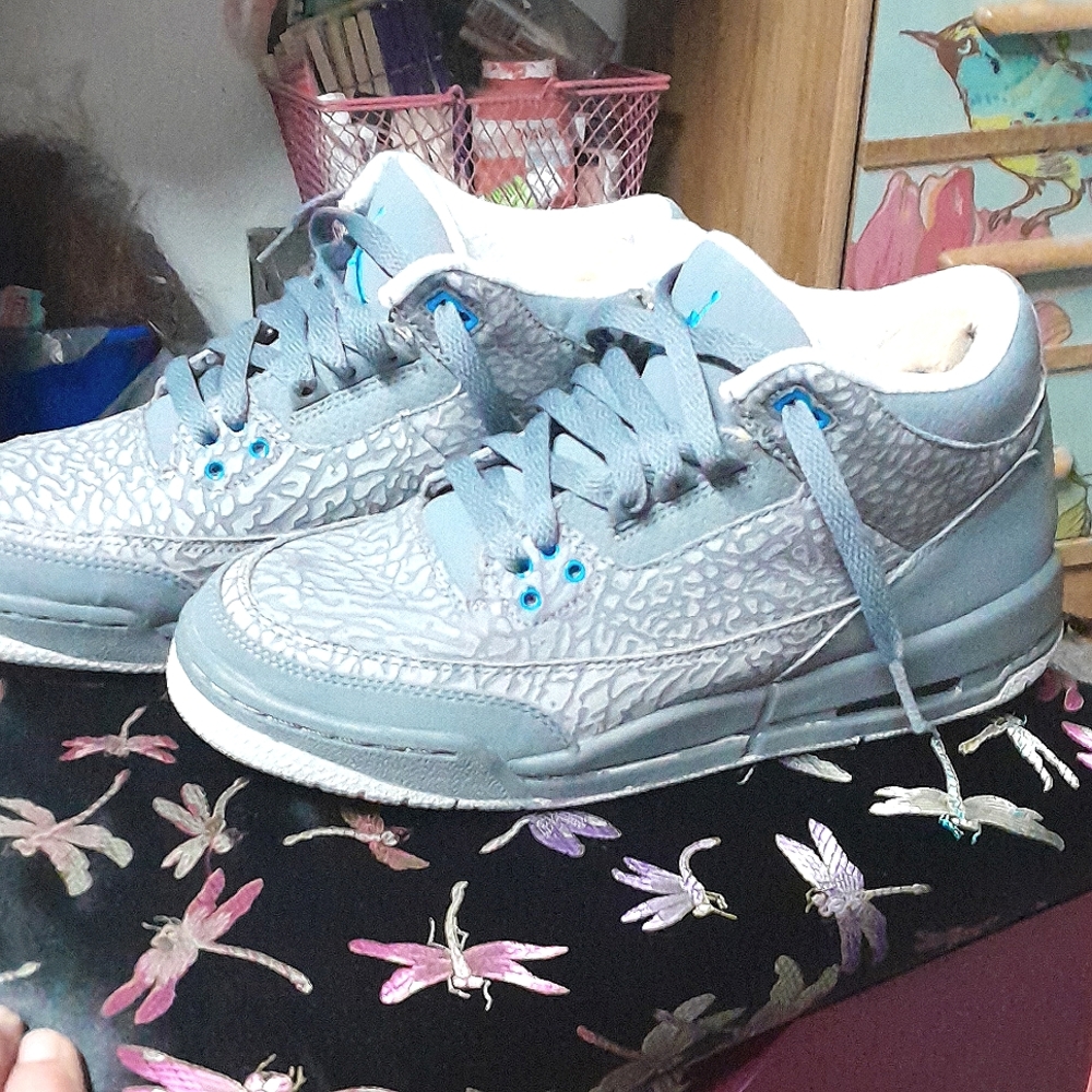 Nike air jordan 3 retro gs size Y7 or W8.5